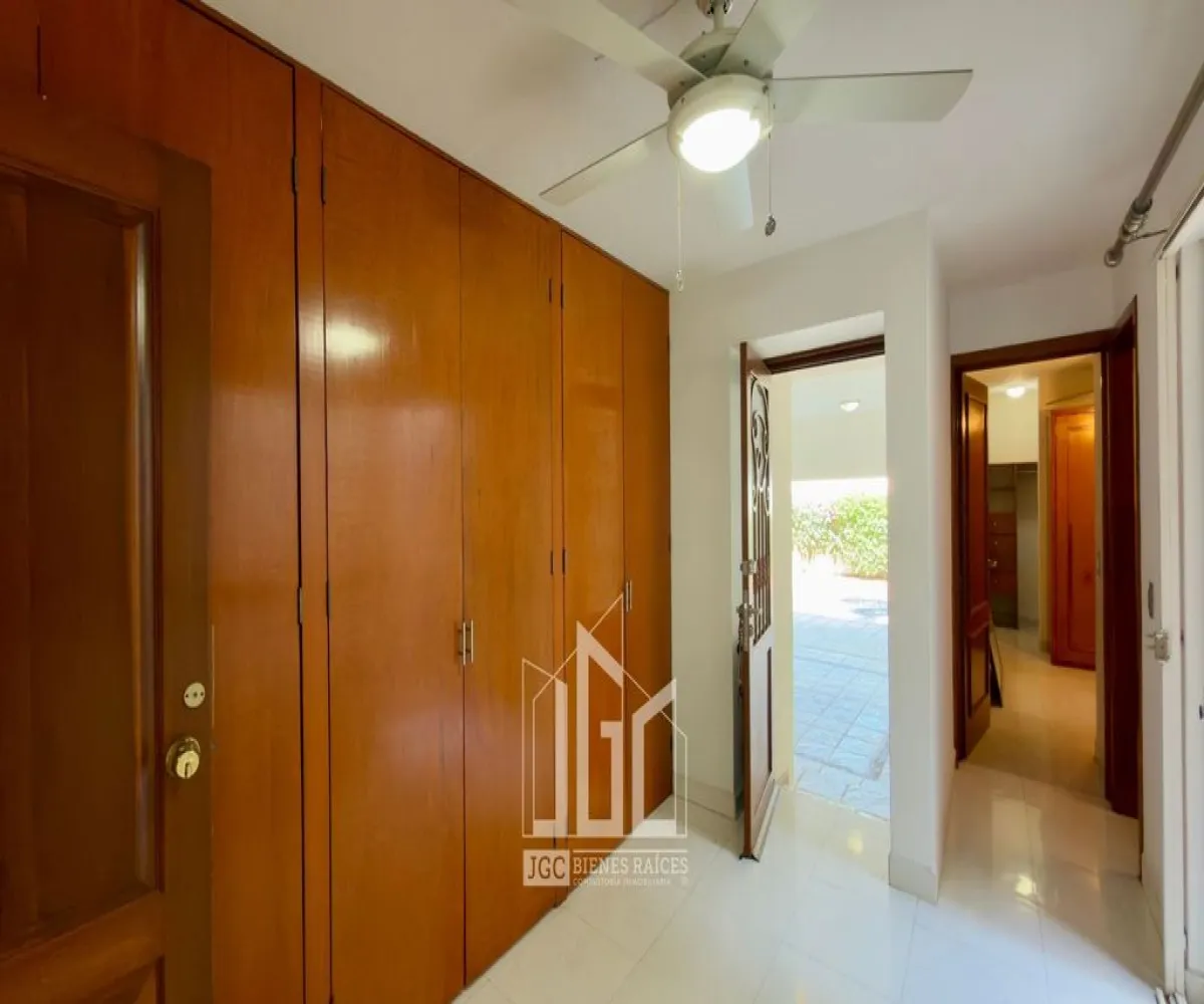 Casa En Venta,Colinas de San Javier,Avenida Acueducto 2405, Zapopan, Jalisco 45110, 3 Habitaciones,3 Baños,Avenida Acueducto,2,pvXGQs6