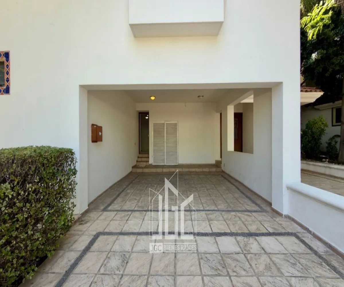 Casa En Venta,Colinas de San Javier,Avenida Acueducto 2405, Zapopan, Jalisco 45110, 3 Habitaciones,3 Baños,Avenida Acueducto,2,pvXGQs6
