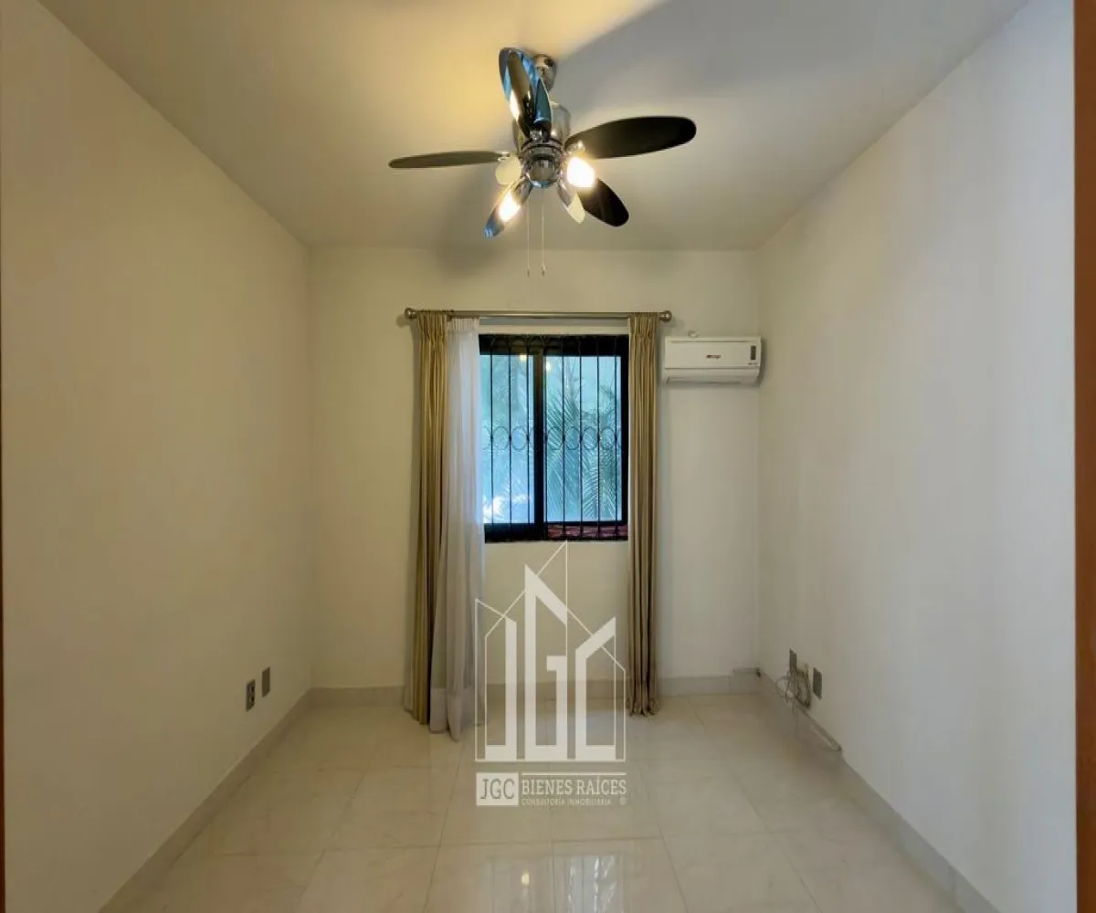 Casa En Venta,Colinas de San Javier,Avenida Acueducto 2405, Zapopan, Jalisco 45110, 3 Habitaciones,3 Baños,Avenida Acueducto,2,pvXGQs6