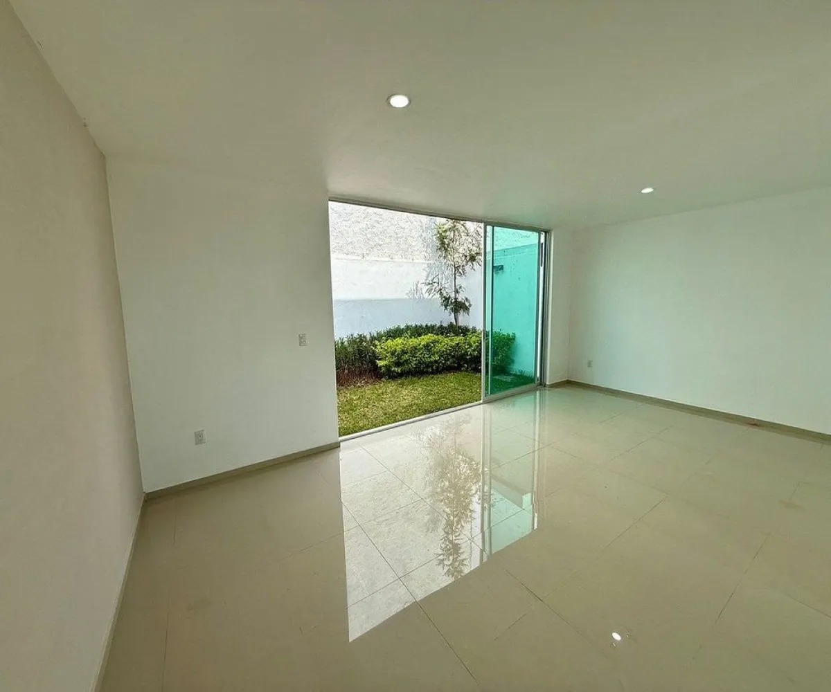 Casa En Venta,San Agustin,Circuito El Baluarte S/N, Tlajomulco de Zúñiga, Jalisco 44710, 3 Habitaciones,2 Baños,Circuito El Baluarte,2,pjfuPL2