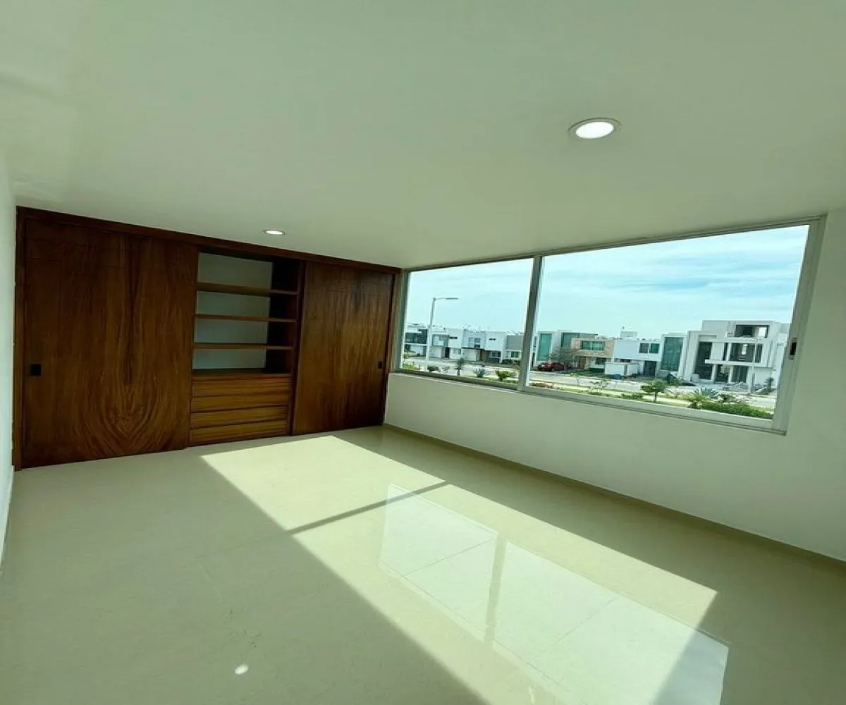 Casa En Venta,San Agustin,Circuito El Baluarte S/N, Tlajomulco de Zúñiga, Jalisco 44710, 3 Habitaciones,2 Baños,Circuito El Baluarte,2,pjfuPL2