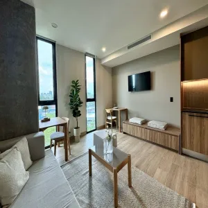 Departamento En Venta,Chapalita,Avenida de Las Rosas 1297, Guadalajara, Jalisco 44520, 1 Cuarto,1 Baño,Avenida de Las Rosas,1,pyoOtC4