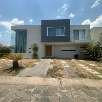 Casa En Venta,Valle Real,Av. Santa Margarita 4050, Zapopan, Jalisco 45019, 4 Habitaciones,3 Baños,NOVATERRA,Av. Santa Margarita,3,723320