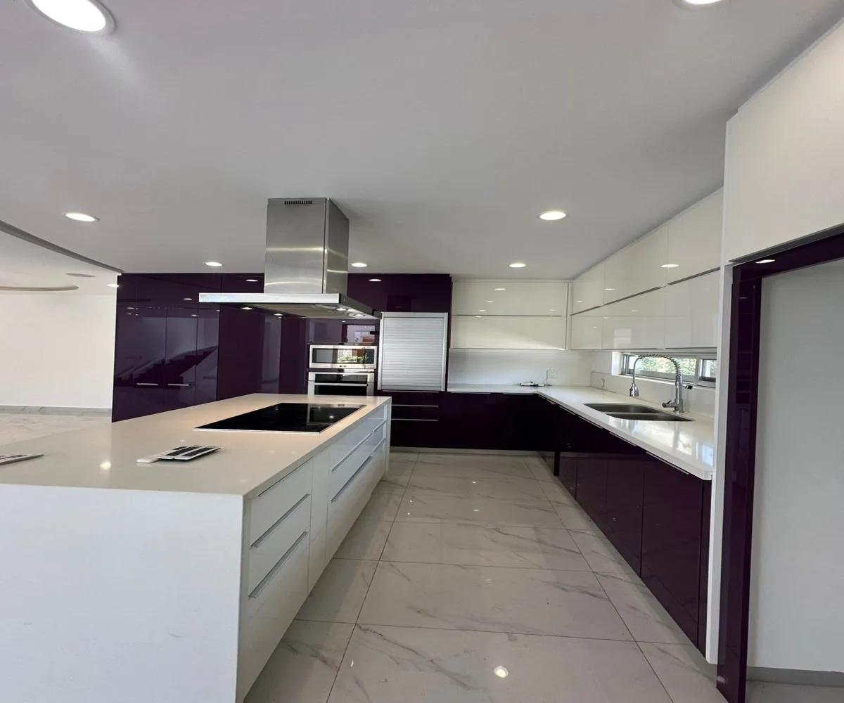 Casa En Venta,Valle Real,Av. Santa Margarita 4050, Zapopan, Jalisco 45019, 4 Habitaciones,3 Baños,NOVATERRA,Av. Santa Margarita,3,723320