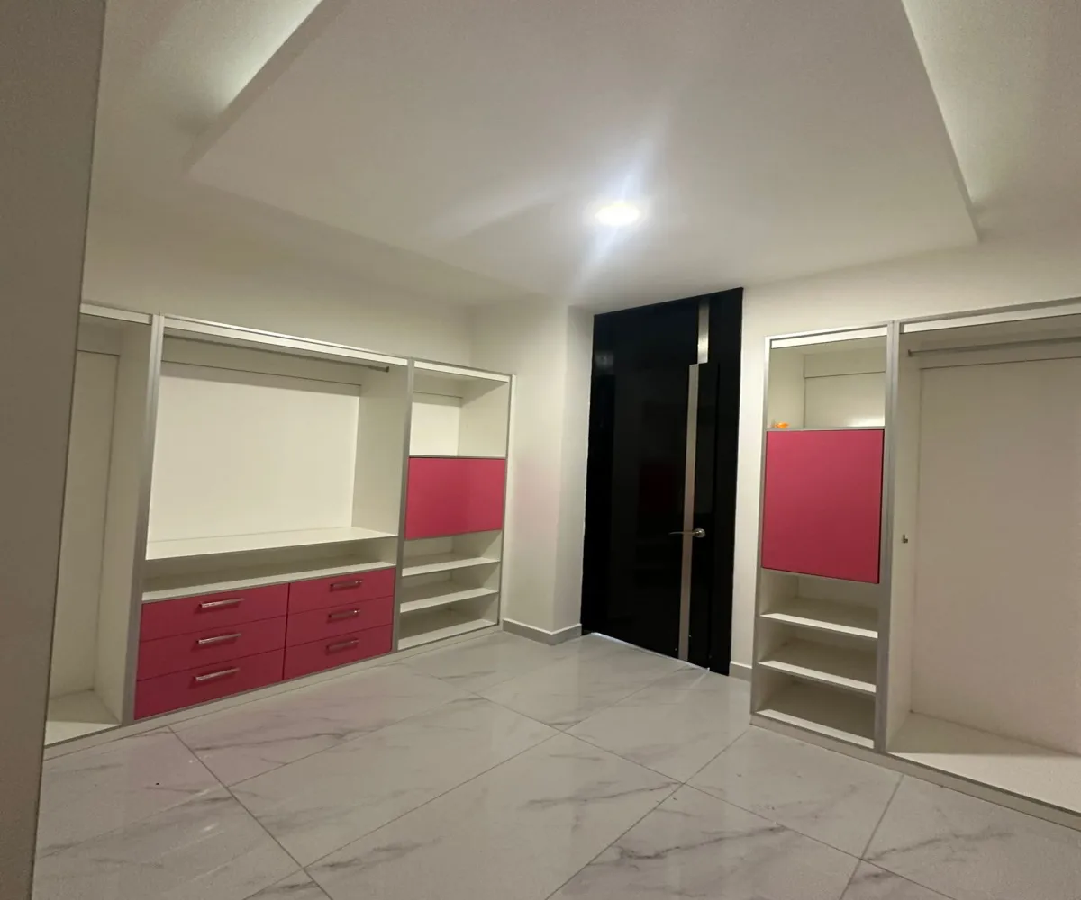 Casa En Venta,Valle Real,Av. Santa Margarita 4050, Zapopan, Jalisco 45019, 4 Habitaciones,3 Baños,NOVATERRA,Av. Santa Margarita,3,723320