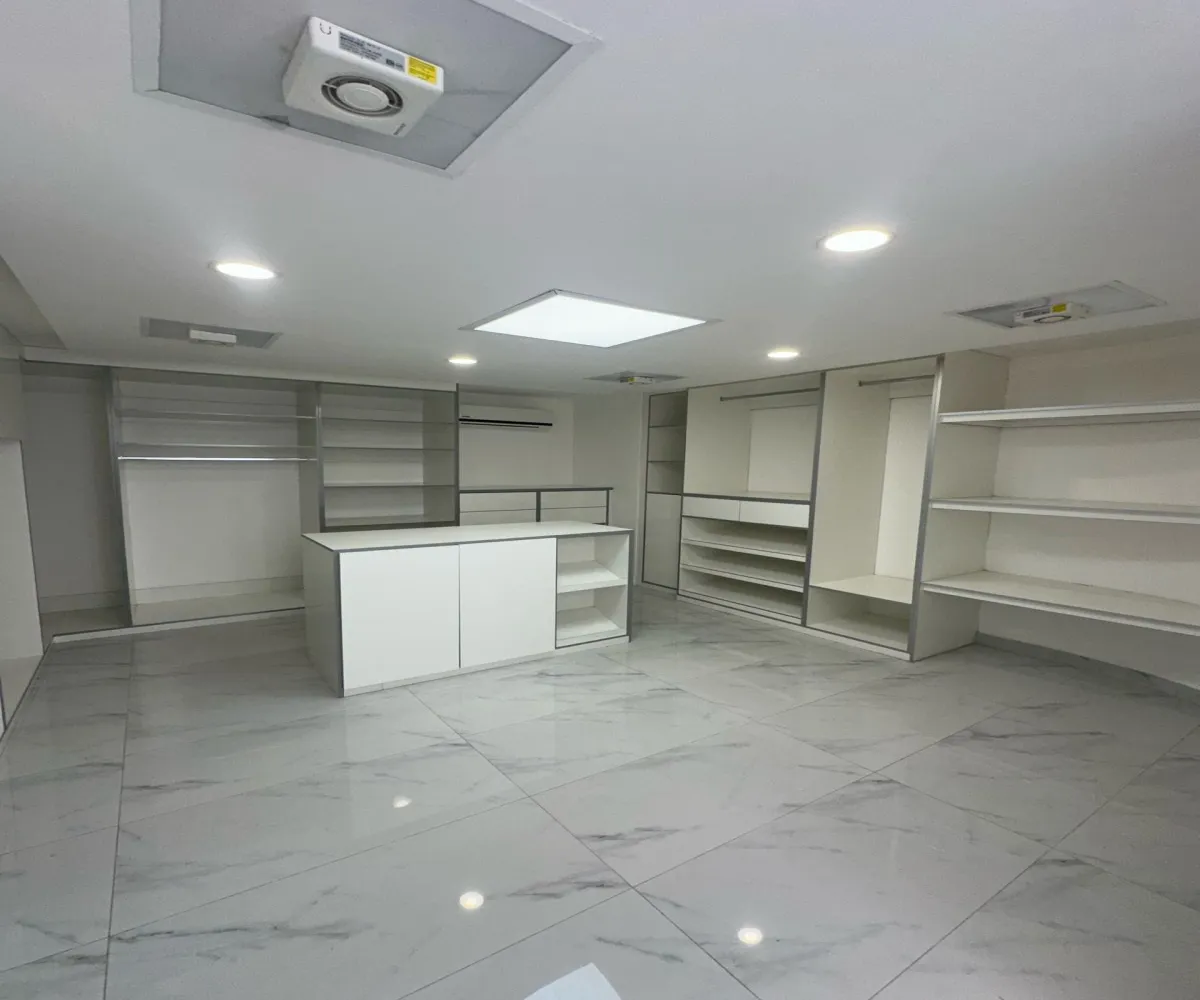Casa En Venta,Valle Real,Av. Santa Margarita 4050, Zapopan, Jalisco 45019, 4 Habitaciones,3 Baños,NOVATERRA,Av. Santa Margarita,3,723320