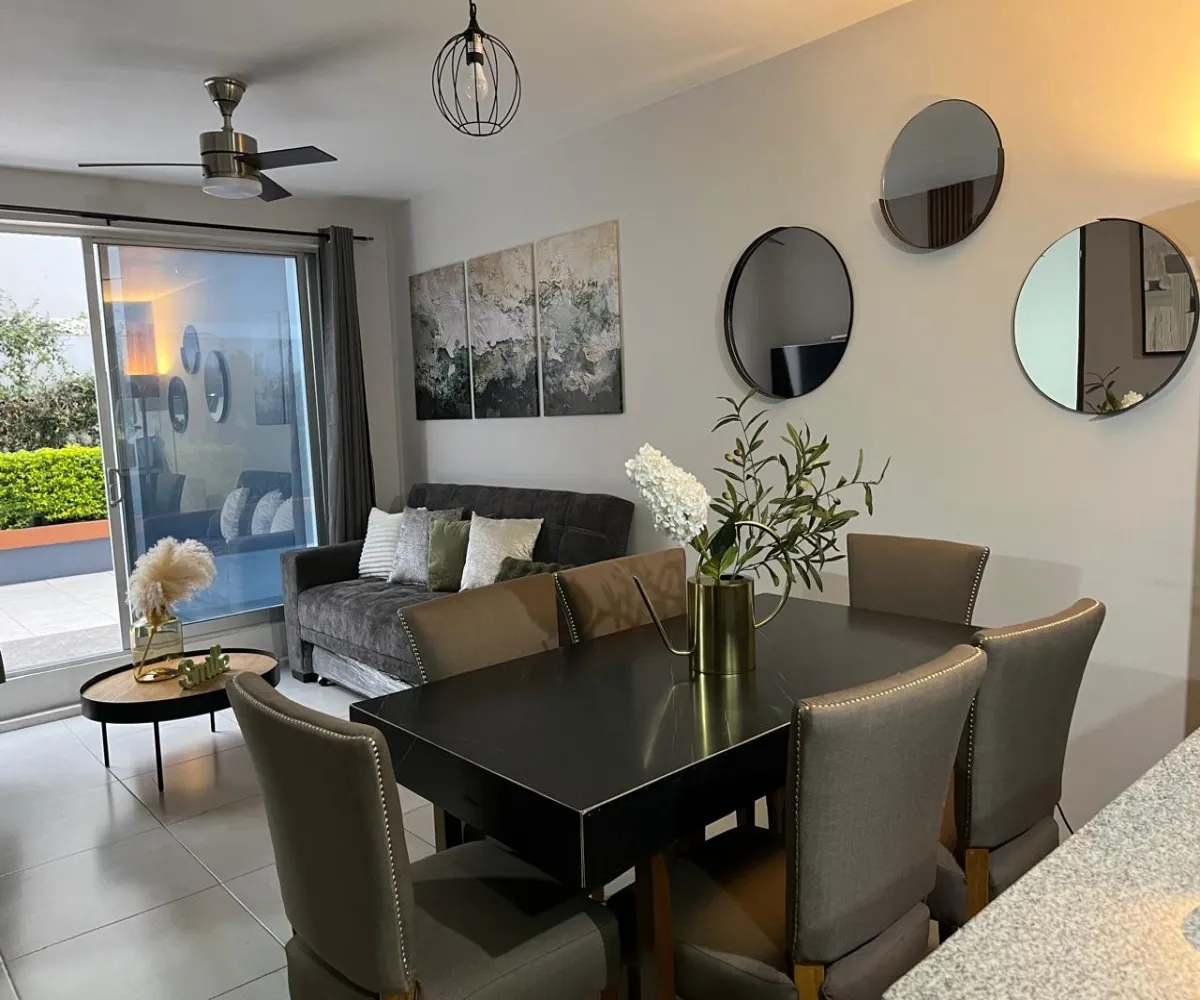 Casa En Renta,San Juan de Dios,Josefa Oríz de Dominguez 152 14, Guadalajara, Jalisco 44360, 2 Habitaciones,1 Baño,Punto Central,Josefa Oríz de Dominguez,7,723321