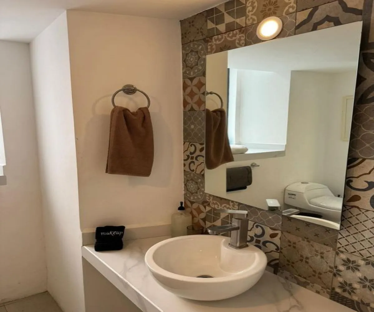 Departamento En Venta,Zona Centro,Juan Manuel 1036, Guadalajara, Jalisco 44100, 1 Cuarto,1 Baño,Juan Manuel,1,pmhs3VF