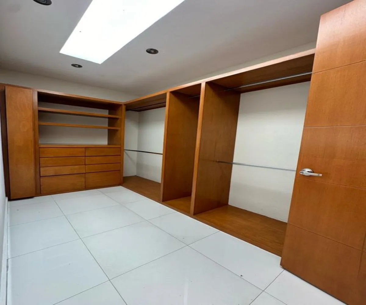 Casa En Renta,Los Gavilanes,Avenida Adolfo López Mateos Sur 7000, Tlajomulco de Zúñiga, Jalisco 45645, 3 Habitaciones,3 Baños,Avenida Adolfo López Mateos Sur,1,pc0GpIN