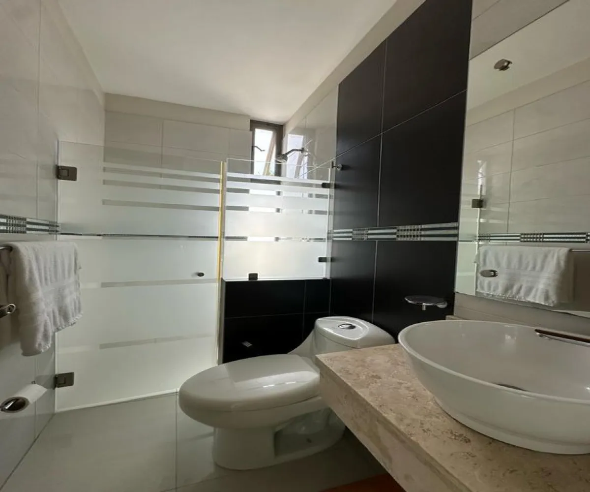 Casa En Renta,Los Gavilanes,Avenida Adolfo López Mateos Sur 7000, Tlajomulco de Zúñiga, Jalisco 45645, 3 Habitaciones,3 Baños,Avenida Adolfo López Mateos Sur,1,pc0GpIN