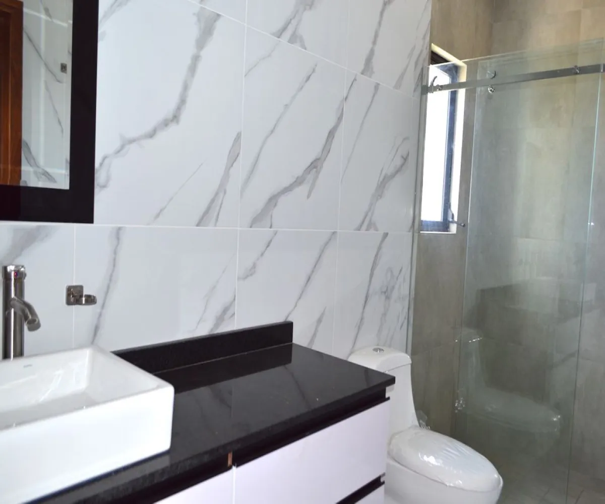 Casa En Venta,Argenta Mirador Residencial,Avenida Río Blanco 1900 67, Zapopan, Jalisco 45135, 4 Habitaciones,4 Baños,Avenida Río Blanco 1900,2,pTTrQMJ