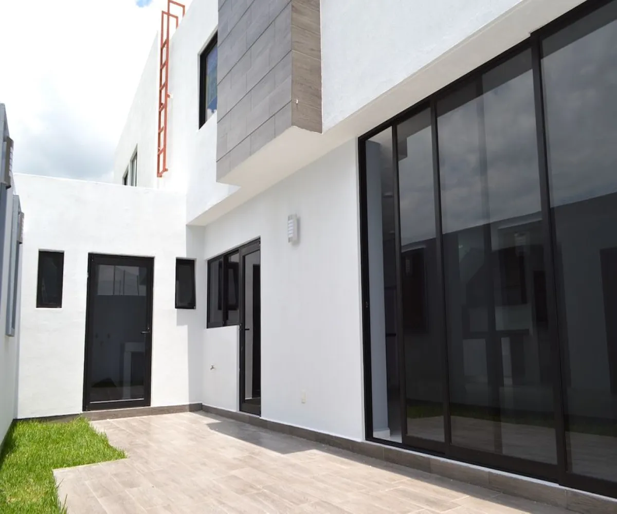 Casa En Venta,Argenta Mirador Residencial,Avenida Río Blanco 1900 67, Zapopan, Jalisco 45135, 4 Habitaciones,4 Baños,Avenida Río Blanco 1900,2,pTTrQMJ