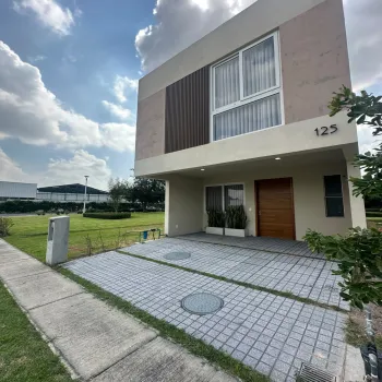 Casa En Venta,Santa Ana Tepetitlán,Camino a Sta. Ana Tepetitlán 1500, Zapopan, Jalisco 45230, 2 Habitaciones,2 Baños,Madeira Residencial,Camino a Sta. Ana Tepetitlán ,2,841205