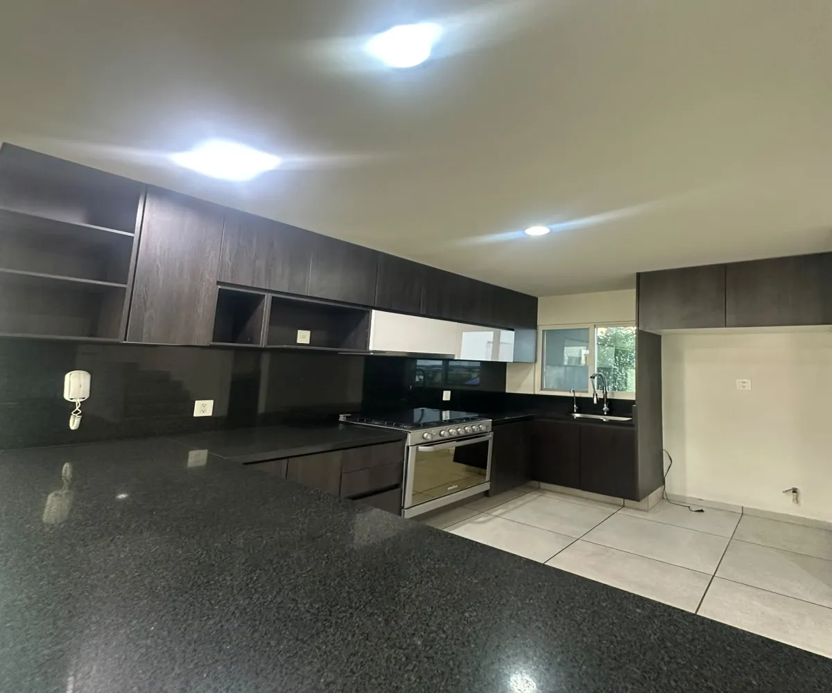 Casa En Renta,Atemajac Del Valle,Vicente Guerrero 78 17, Zapopan, Jalisco 45190, 3 Habitaciones,3 Baños,Residencial del Valle,Vicente Guerrero,2,841209