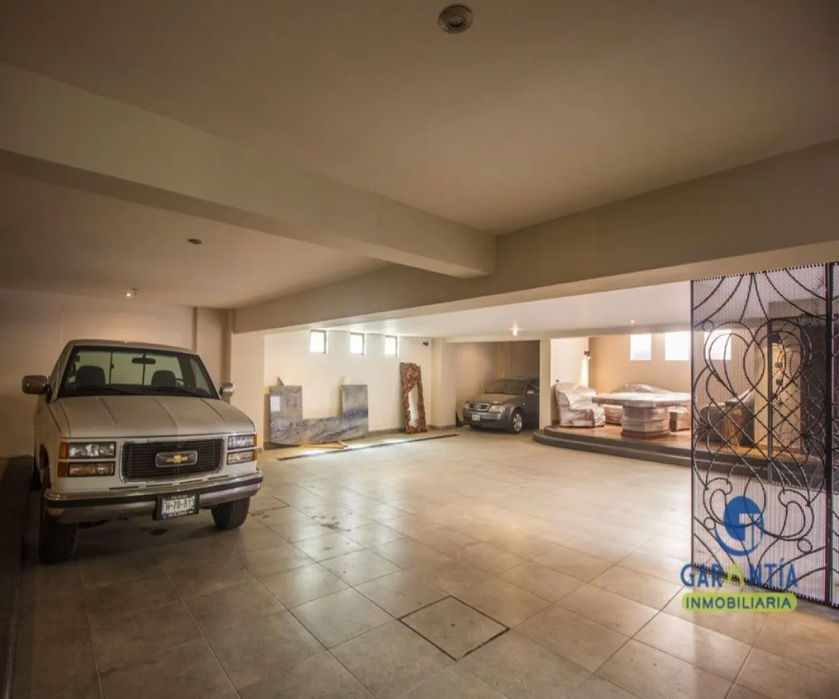 Casa En Venta,Puerta de Hierro,Blvd. Puerta de Hierro 5624, Zapopan, Jalisco 45116, 4 Habitaciones,5 Baños,Blvd. Puerta de Hierro,3,plNA0R6