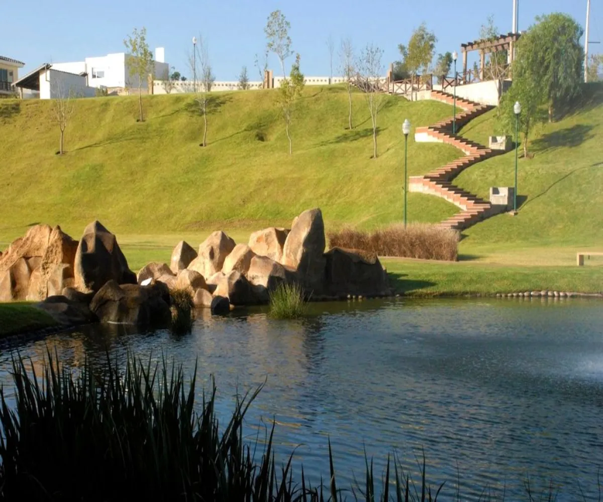 Casa En Venta,Senderos de Monte Verde,BOULEVARD SENDEROS DE MONTE VERDE S/N, Tlajomulco de Zúñiga, Jalisco 45646, 3 Habitaciones,3 Baños,BOULEVARD SENDEROS DE MONTE VERDE,2,pp7GgVq