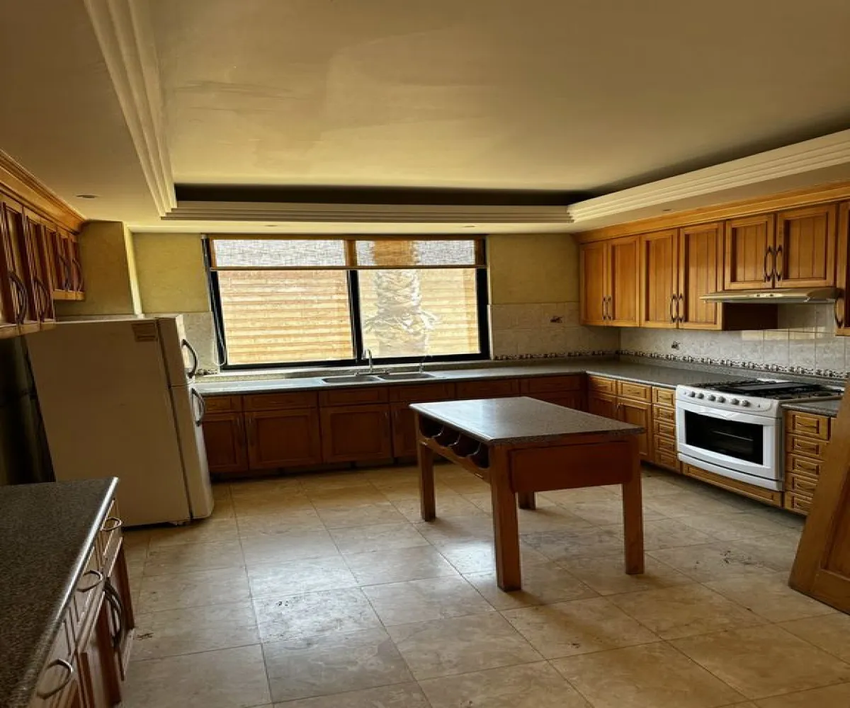 Casa En Venta,La Mojonera,Avenida General Corona 2500, Zapopan, Jalisco 45019, 3 Habitaciones,3 Baños,Avenida General Corona,1,prReQl2