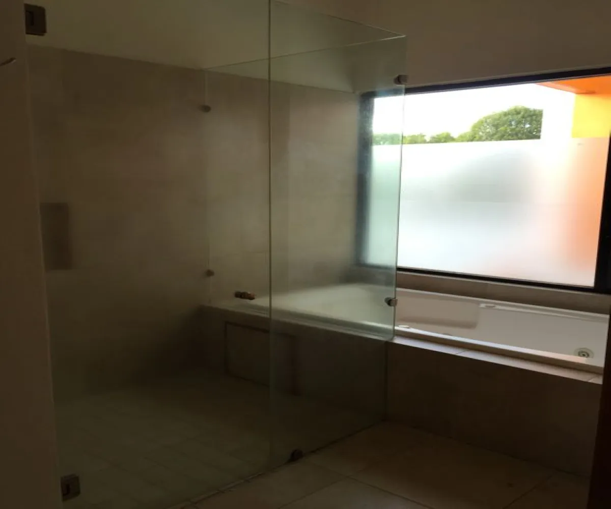 Casa En Venta,Solares,Av Paseo Solares 228, Zapopan, Jalisco 45019, 3 Habitaciones,5 Baños,Av Paseo Solares,2,p0LggmA