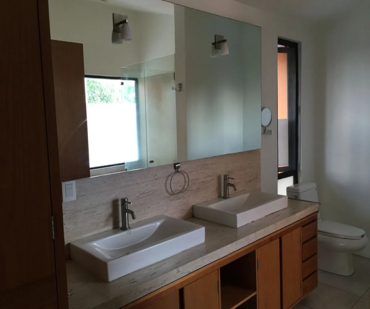 Casa En Venta,Solares,Av Paseo Solares 228, Zapopan, Jalisco 45019, 3 Habitaciones,5 Baños,Av Paseo Solares,2,p0LggmA