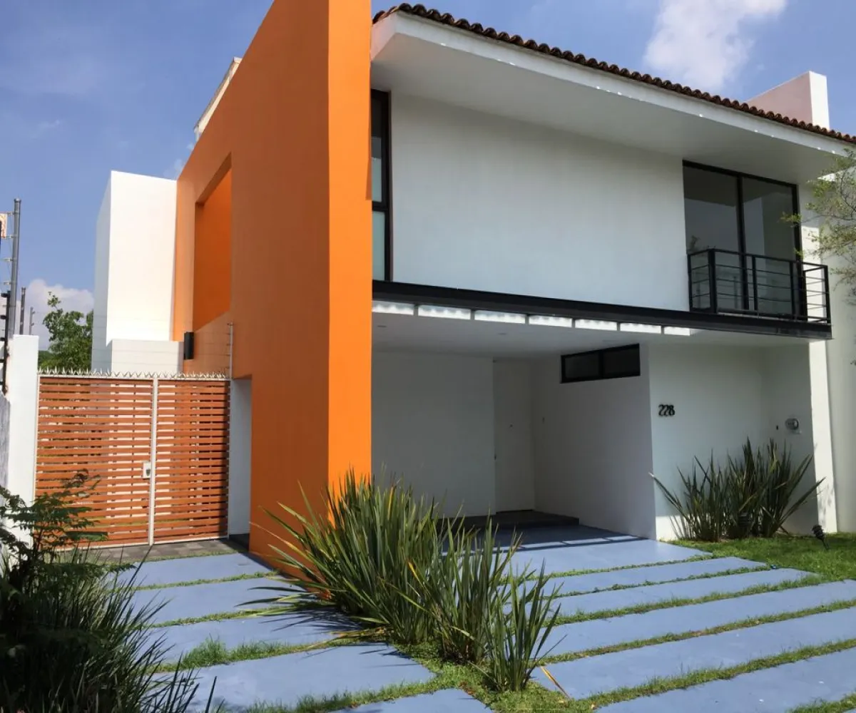 Casa En Venta,Solares,Av Paseo Solares 228, Zapopan, Jalisco 45019, 3 Habitaciones,5 Baños,Av Paseo Solares,2,p0LggmA