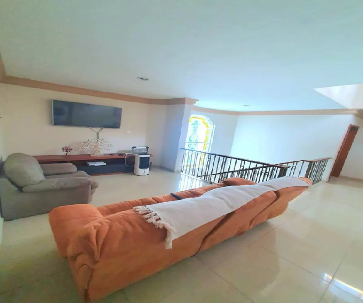 Casa En Venta,El Manantial,Paseo del Manantial 0, Tlajomulco de Zúñiga, Jalisco 45645, 4 Habitaciones,5 Baños,Paseo del Manantial,2,pahjK8d