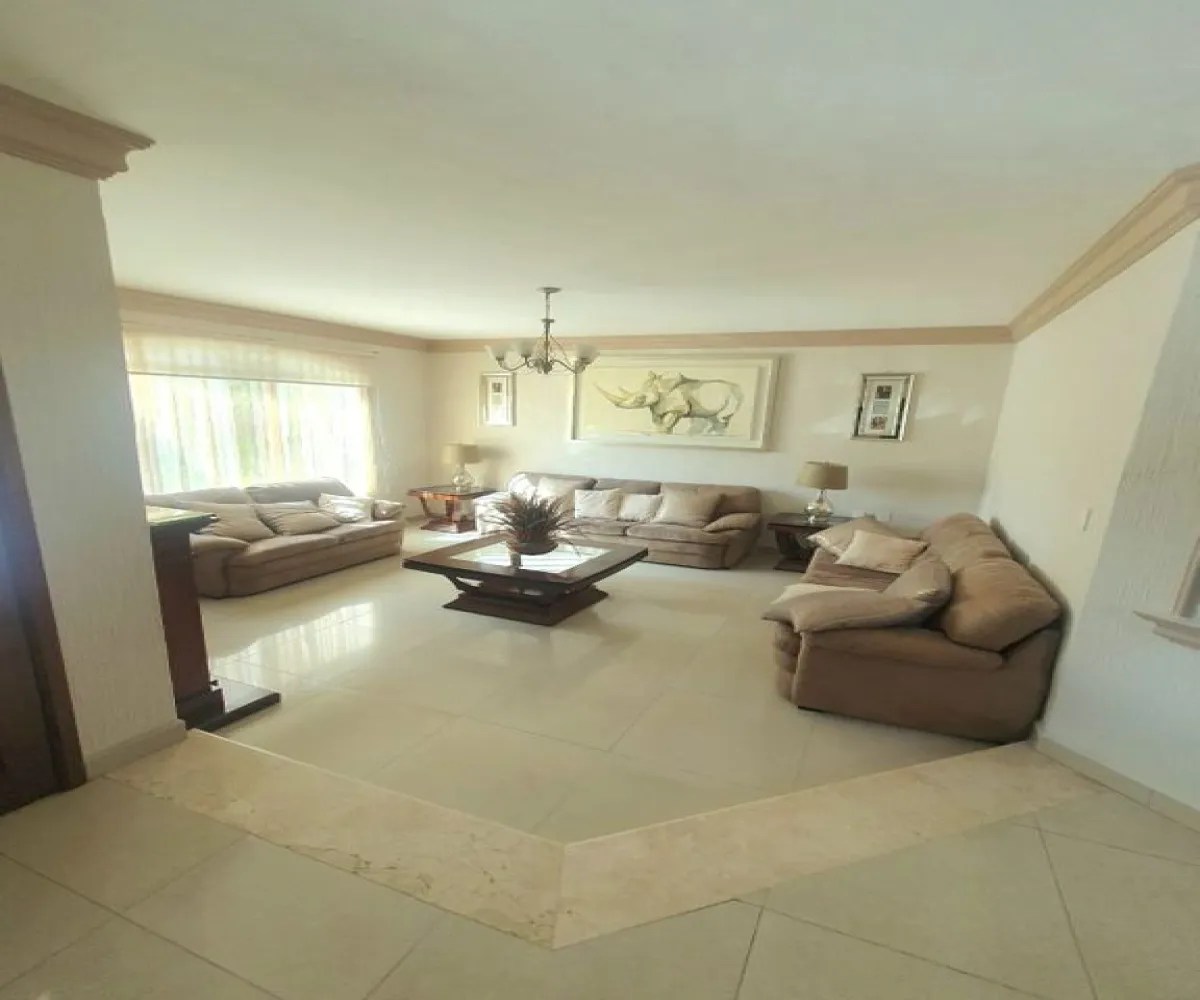 Casa En Venta,El Manantial,Paseo del Manantial 0, Tlajomulco de Zúñiga, Jalisco 45645, 4 Habitaciones,5 Baños,Paseo del Manantial,2,pahjK8d