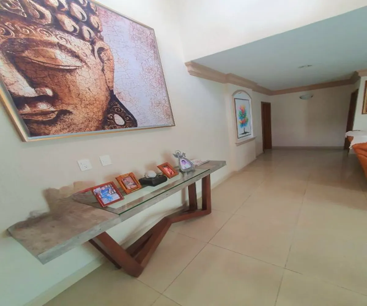 Casa En Venta,El Manantial,Paseo del Manantial 0, Tlajomulco de Zúñiga, Jalisco 45645, 4 Habitaciones,5 Baños,Paseo del Manantial,2,pahjK8d