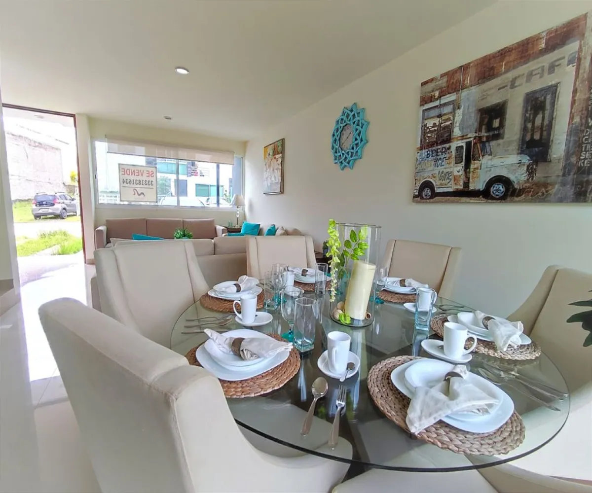 Casa En Venta,El Alcázar (Casa Fuerte),roble S/N, Tlajomulco de Zúñiga, Jalisco 45645, 3 Habitaciones,2 Baños,roble,2,pbb9n7z