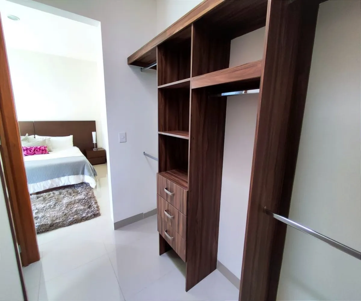 Casa En Venta,El Alcázar (Casa Fuerte),roble S/N, Tlajomulco de Zúñiga, Jalisco 45645, 3 Habitaciones,2 Baños,roble,2,pbb9n7z