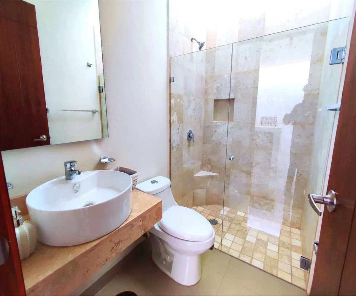 Casa En Venta,El Alcázar (Casa Fuerte),roble S/N, Tlajomulco de Zúñiga, Jalisco 45645, 3 Habitaciones,2 Baños,roble,2,pbb9n7z