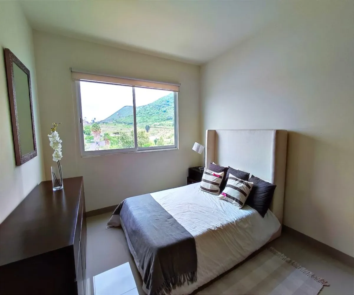 Casa En Venta,El Alcázar (Casa Fuerte),roble S/N, Tlajomulco de Zúñiga, Jalisco 45645, 3 Habitaciones,2 Baños,roble,2,pbb9n7z
