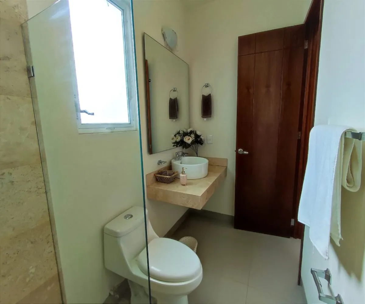 Casa En Venta,El Alcázar (Casa Fuerte),roble S/N, Tlajomulco de Zúñiga, Jalisco 45645, 3 Habitaciones,2 Baños,roble,2,pbb9n7z