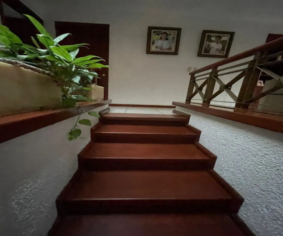 Casa En Venta,Bugambilias,AV. DEL RENO PONIENTE 4154, Zapopan, Jalisco 45237, 3 Habitaciones,2 Baños,AV. DEL RENO PONIENTE,3,pwh4Y42