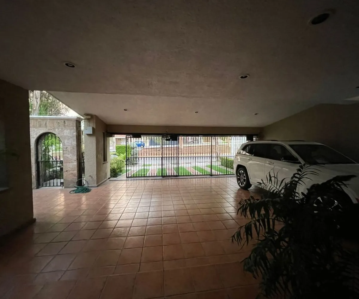 Casa En Venta,Bugambilias,AV. DEL RENO PONIENTE 4154, Zapopan, Jalisco 45237, 3 Habitaciones,2 Baños,AV. DEL RENO PONIENTE,3,pwh4Y42