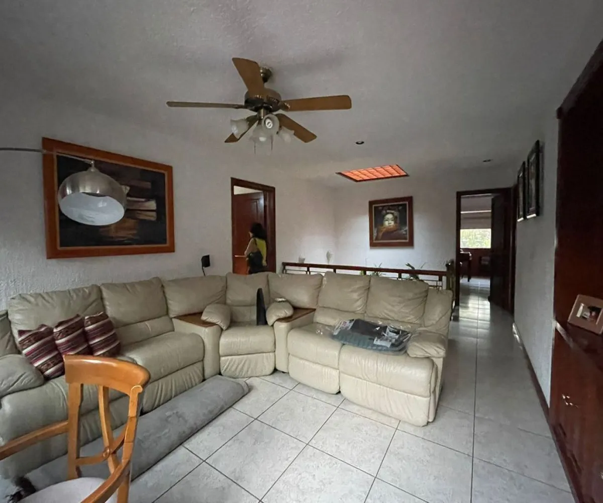 Casa En Venta,Bugambilias,AV. DEL RENO PONIENTE 4154, Zapopan, Jalisco 45237, 3 Habitaciones,2 Baños,AV. DEL RENO PONIENTE,3,pwh4Y42