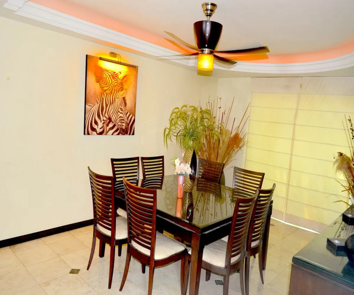 Casa En Venta,Colinas de San Javier,José Maria Escribá 2046 36, Zapopan, Jalisco 45116, 4 Habitaciones,4 Baños,José Maria Escribá ,3,psOU99B