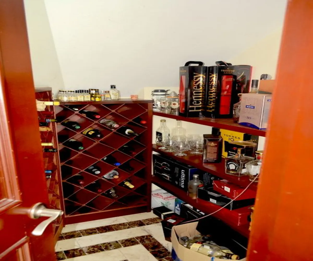 Casa En Venta,Colinas de San Javier,José Maria Escribá 2046 36, Zapopan, Jalisco 45116, 4 Habitaciones,4 Baños,José Maria Escribá ,3,psOU99B