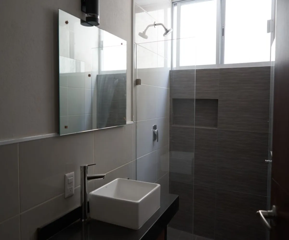 Departamento En Venta,Ciudad Guzmán Centro,negrete 12, Zapotlán el Grande, Jalisco 49000, 2 Habitaciones,2 Baños,negrete,3,pwtslWP