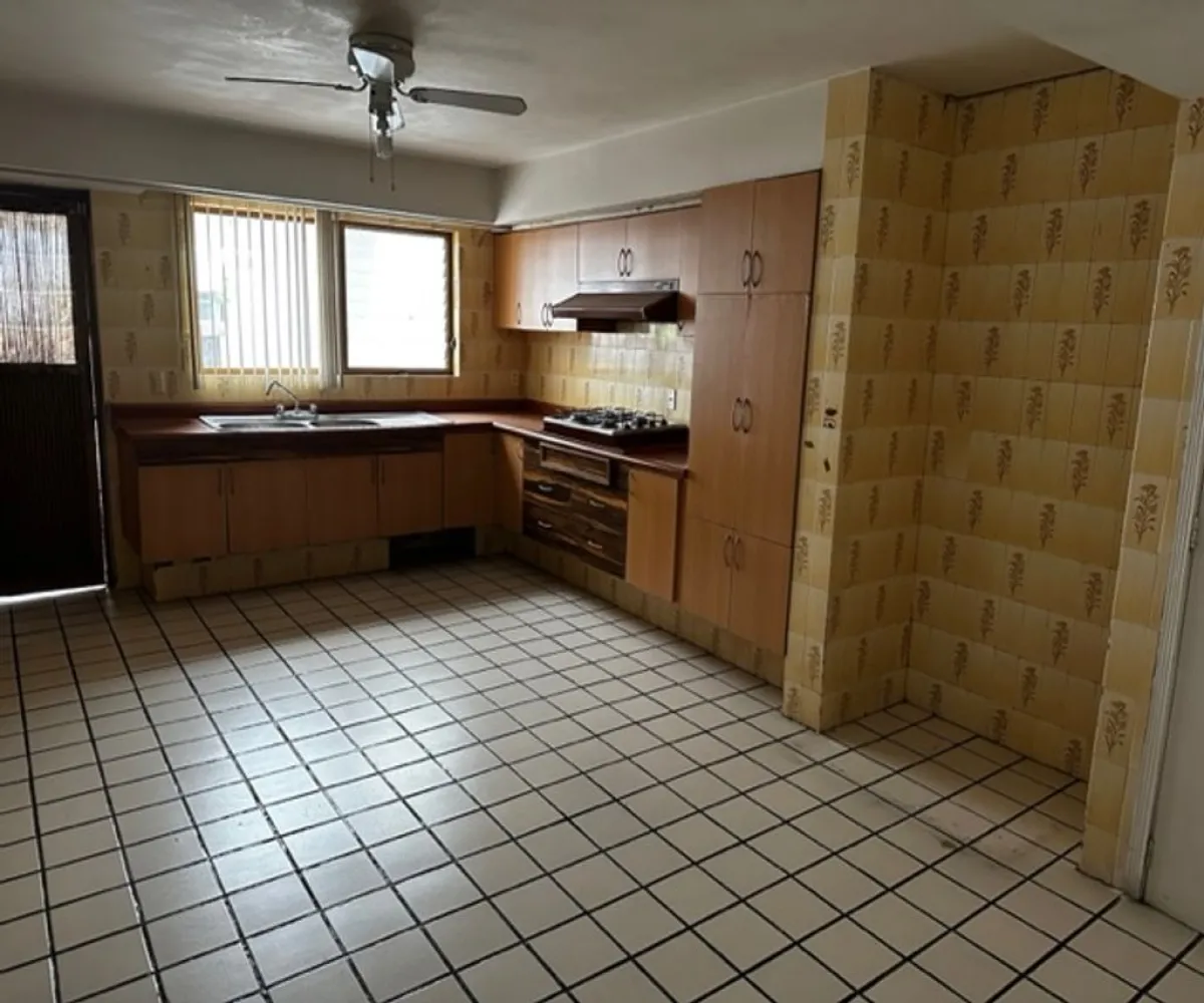 Oficina En Venta,Camino Real,Santa Rosa de Lima S/N, Zapopan, Jalisco 45040, 6 Habitaciones,4 Baños,Santa Rosa de Lima ,2,pA0M1SE Oficina En Venta,Camino Real,Santa Rosa de Lima S/N, Zapopan, Jalisco 45040, 6 Habitaciones,4 Baños,Santa Rosa de Lima ,2,pA0M1SE