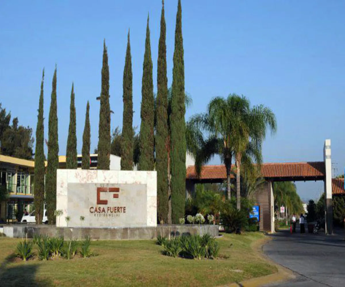 El Alcázar (Casa Fuerte),Tlajomulco de Zúñiga, Jalisco 45645,560273