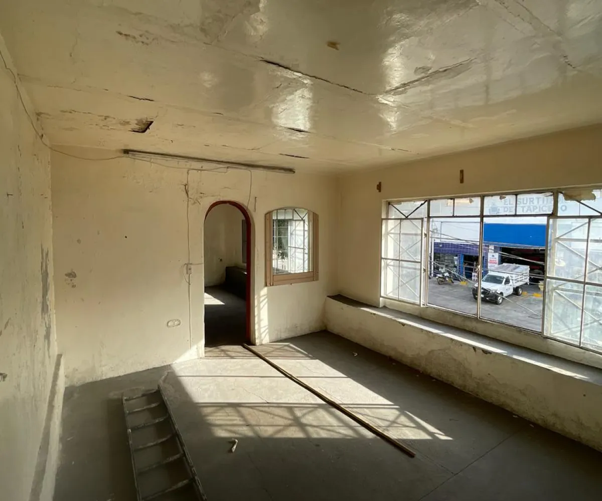 Bodega En Venta en San Felipe - - En Avenida Javier Mina 919, Guadalajara, Jalisco 44380 - Precio $8,000,000.00