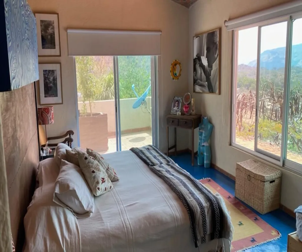 Casa En Venta,Los Pueblitos,Juarez 14 b, San Cristóbal de la Barranca, Jalisco 45250, 5 Habitaciones,5 Baños,Juarez,2,pDZ2Unl