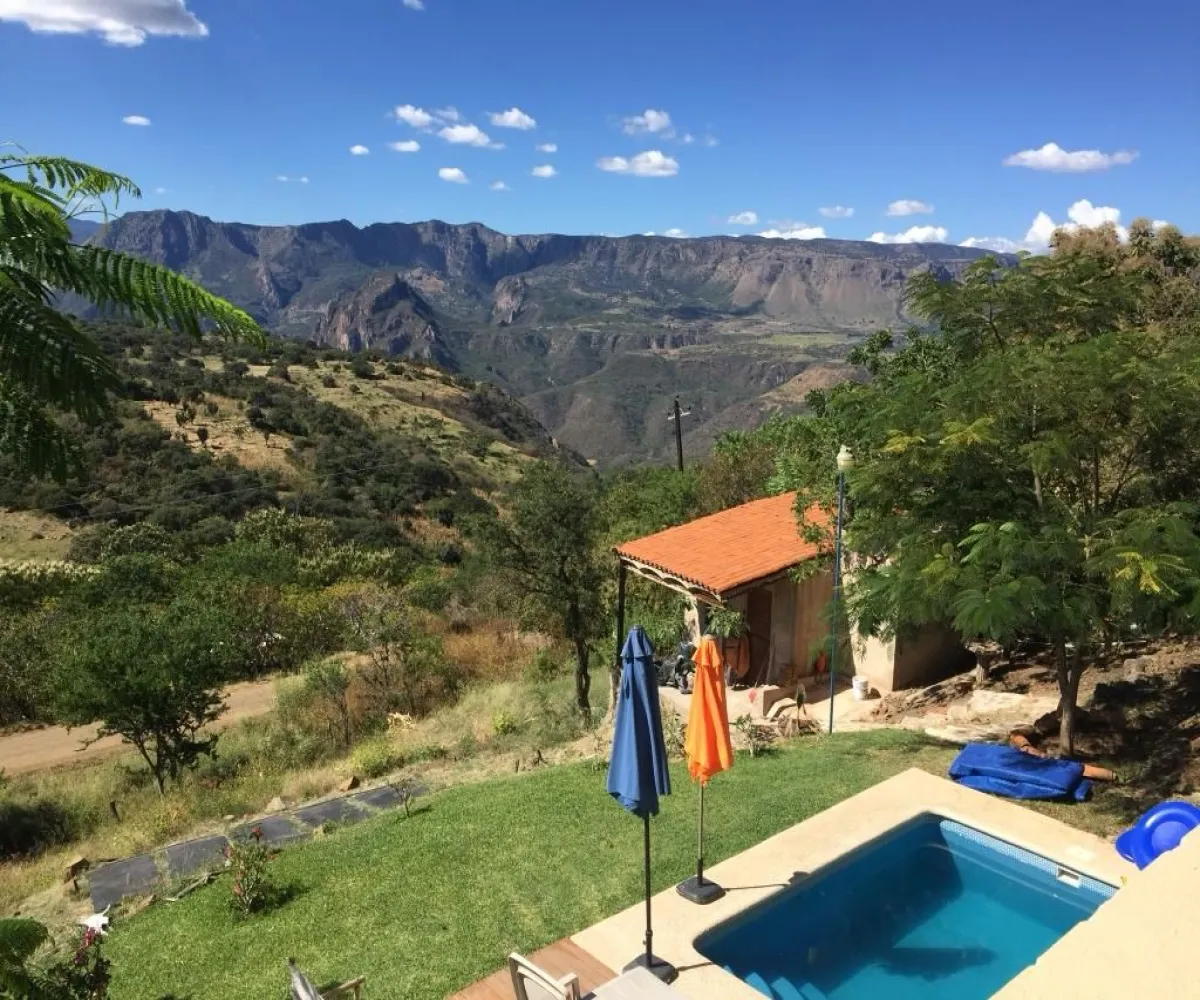 Casa En Venta,Los Pueblitos,Juarez 14 b, San Cristóbal de la Barranca, Jalisco 45250, 5 Habitaciones,5 Baños,Juarez,2,pDZ2Unl