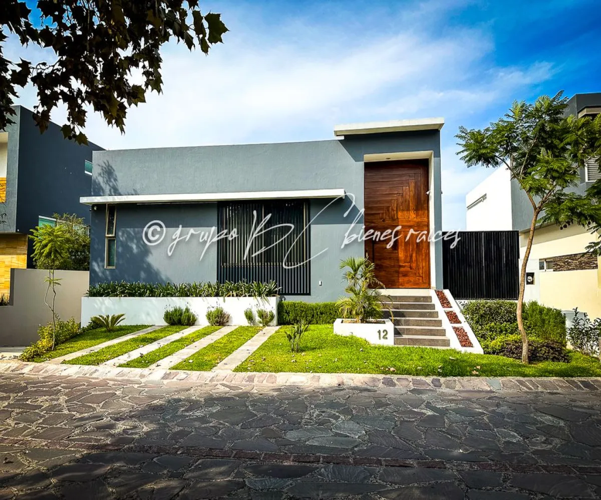 Casa En Venta,Jardines Universidad,Juan Palomar y Arias 1182 12, Zapopan, Jalisco 45128, 3 Habitaciones,3 Baños,Juan Palomar y Arias ,1,pIP1bk1