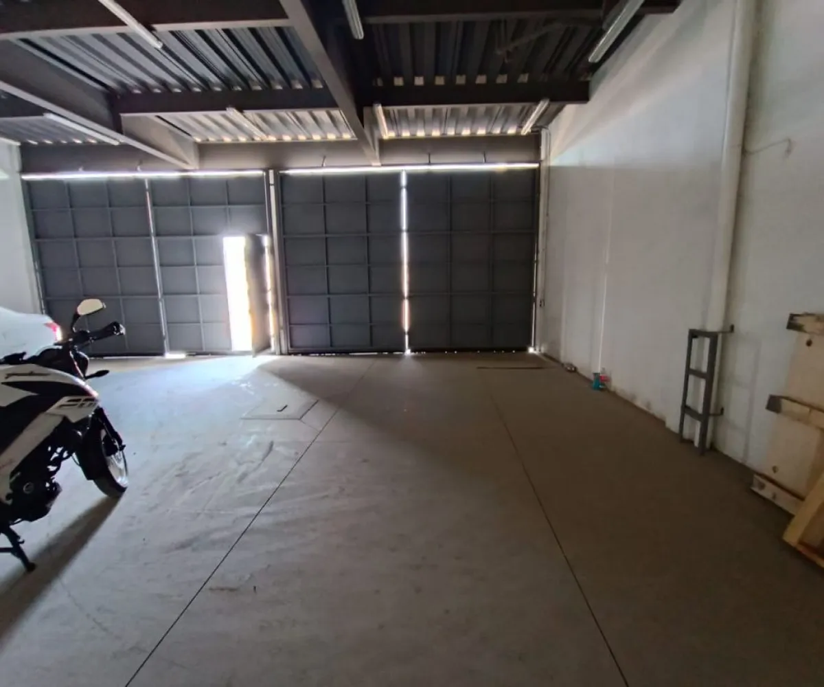 Bodega En Renta,La Duraznera,Periferico Sur 5173 B, San Pedro Tlaquepaque, Jalisco 45610,Periferico Sur,pSjskDH Bodega En Renta,La Duraznera,Periferico Sur 5173 B, San Pedro Tlaquepaque, Jalisco 45610,Periferico Sur,pSjskDH