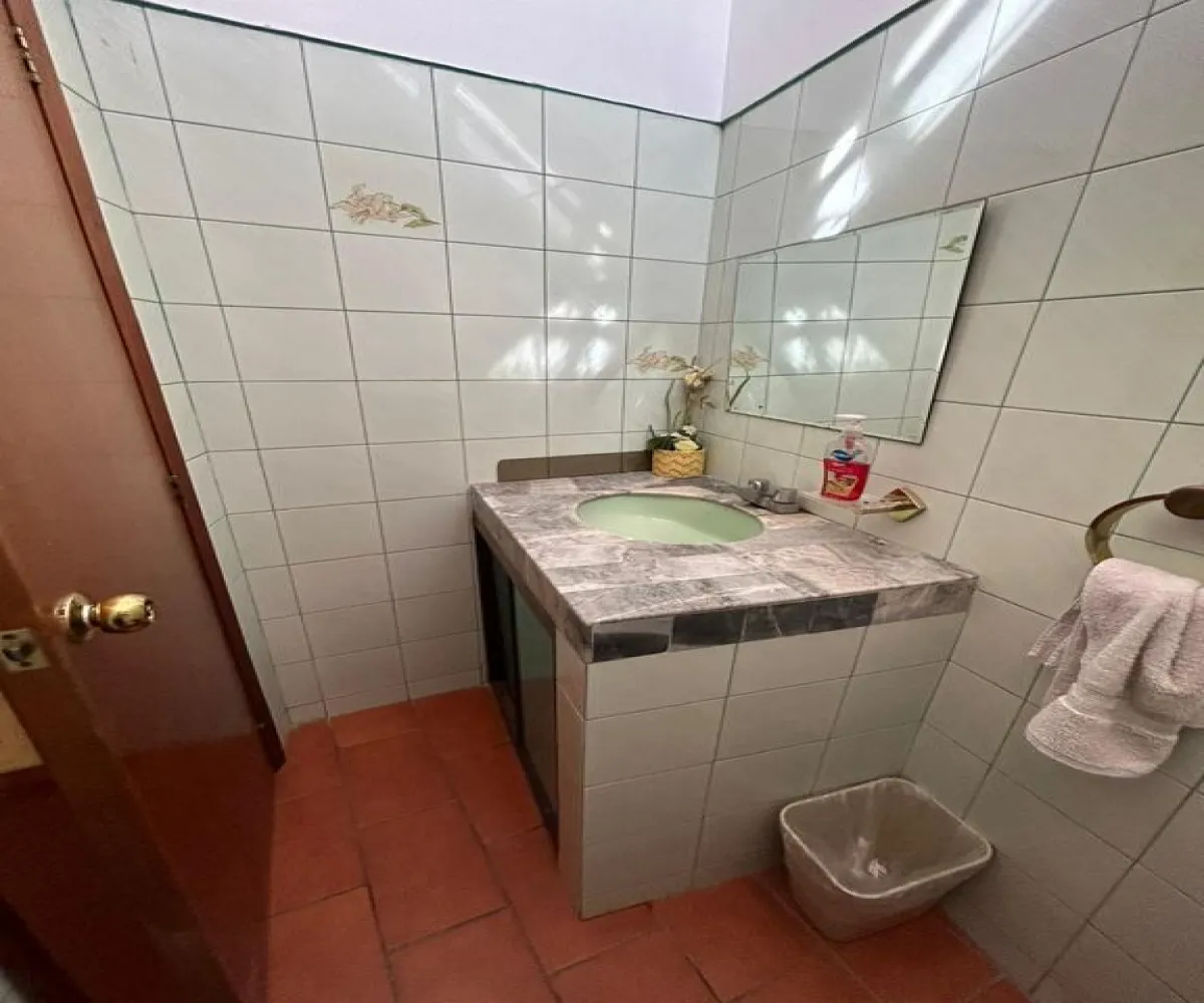 Casa En Venta,Bugambilias,Rtno. de Las Amapolas 2381, Zapopan, Jalisco 45238, 4 Habitaciones,3 Baños,Rtno. de Las Amapolas,2,pePGyPB Casa En Venta,Bugambilias,Rtno. de Las Amapolas 2381, Zapopan, Jalisco 45238, 4 Habitaciones,3 Baños,Rtno. de Las Amapolas,2,pePGyPB
