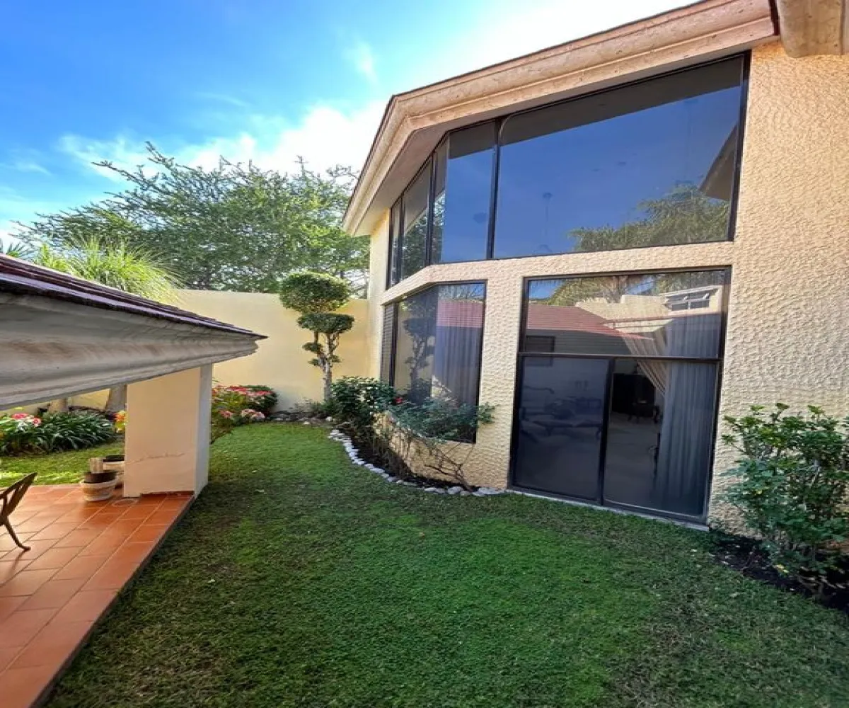 Casa En Venta,Bugambilias,Rtno. de Las Amapolas 2381, Zapopan, Jalisco 45238, 4 Habitaciones,3 Baños,Rtno. de Las Amapolas,2,pePGyPB Casa En Venta,Bugambilias,Rtno. de Las Amapolas 2381, Zapopan, Jalisco 45238, 4 Habitaciones,3 Baños,Rtno. de Las Amapolas,2,pePGyPB