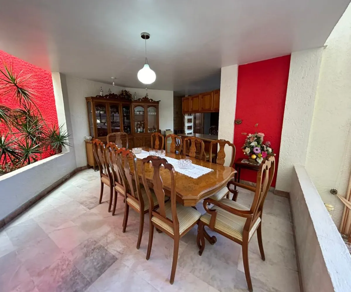 Casa En Venta,Bugambilias,Rtno. de Las Amapolas 2381, Zapopan, Jalisco 45238, 4 Habitaciones,3 Baños,Rtno. de Las Amapolas,2,pePGyPB Casa En Venta,Bugambilias,Rtno. de Las Amapolas 2381, Zapopan, Jalisco 45238, 4 Habitaciones,3 Baños,Rtno. de Las Amapolas,2,pePGyPB