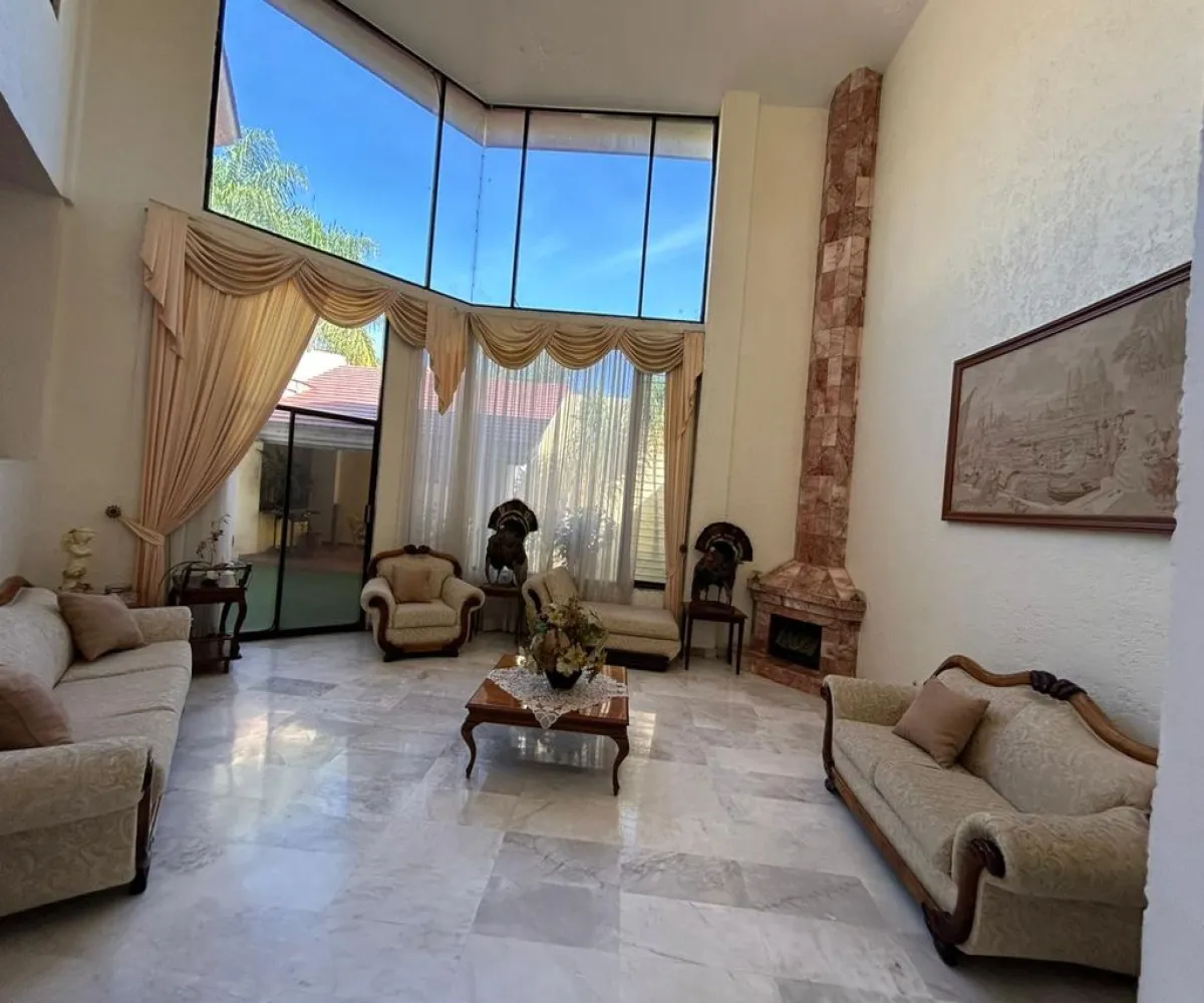 Casa En Venta,Bugambilias,Rtno. de Las Amapolas 2381, Zapopan, Jalisco 45238, 4 Habitaciones,3 Baños,Rtno. de Las Amapolas,2,pePGyPB Casa En Venta,Bugambilias,Rtno. de Las Amapolas 2381, Zapopan, Jalisco 45238, 4 Habitaciones,3 Baños,Rtno. de Las Amapolas,2,pePGyPB