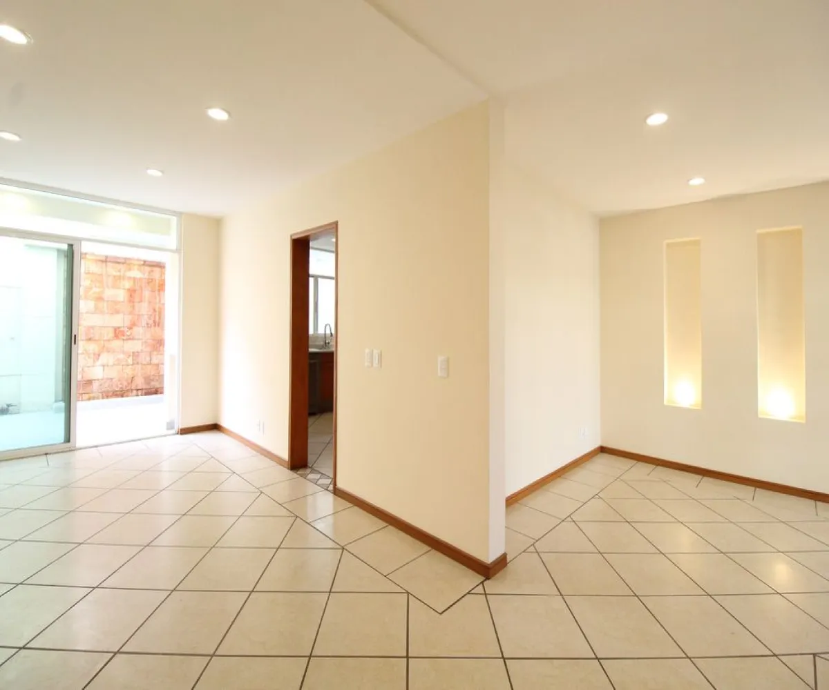 Casa En Venta,Nueva Galicia Residencial,Merced 1507 67, Tlajomulco de Zúñiga, Jalisco 45645, 3 Habitaciones,2 Baños,Merced,2,pl0jVXS